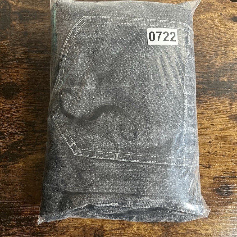 Sean John Embroidered Wide Leg Jean Men Relaxed Streetwear Baggy Denim 38X33 Y2K - Picture 8 of 8